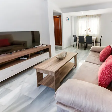 Holidays2malaga Train Station Area Apartman