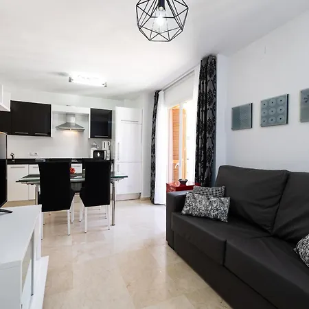 Apartman Holidays2malaga Train Station Area